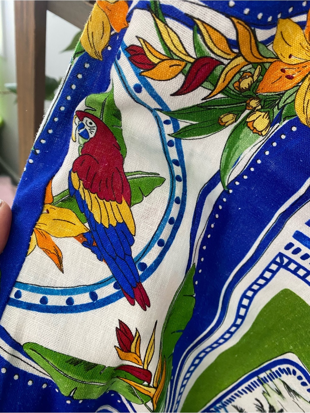 JOIE Tropical Print Linen-Blend Top & Pant Set in Royal Blue, Red, Green! 🌴 - Picture 14 of 16